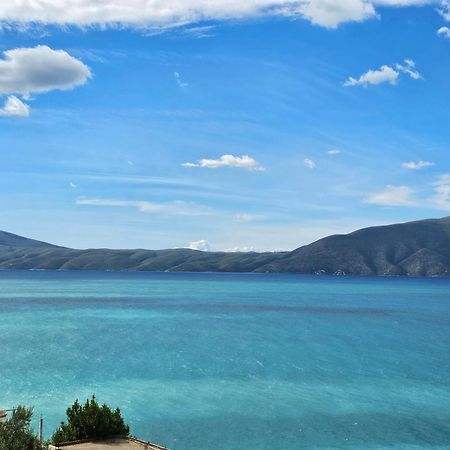 Arlind'S Apartaments Vlorë Esterno foto